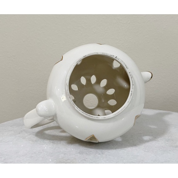 PartyLite White and Gold Candle Holder - Picture 5 of 6